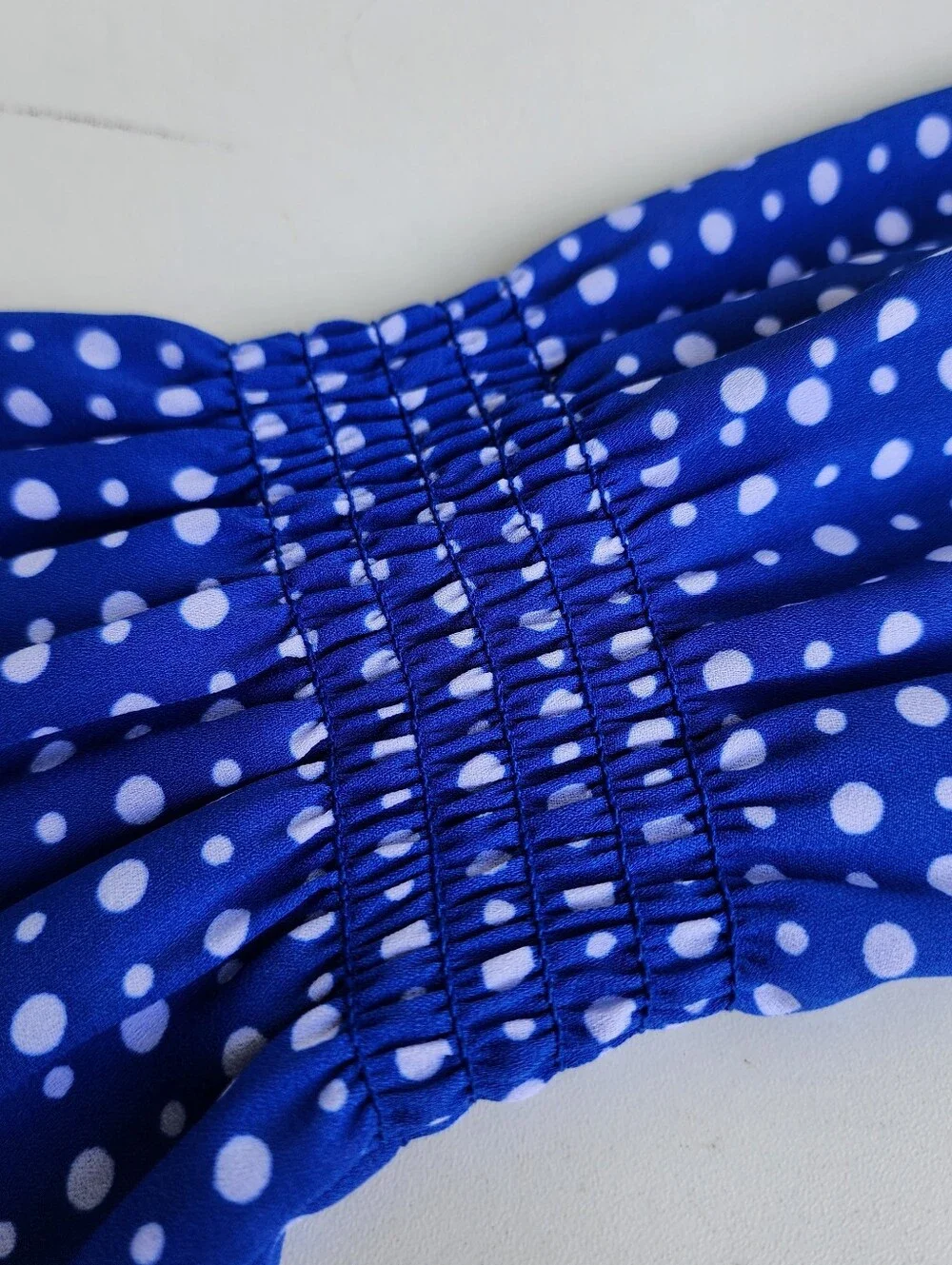 Michael Kors Royal Blue White Dots Ruffle One Shoulder Top Blouse Sz S - Picture 11 of 12